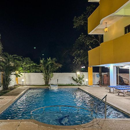 מלון אנג'ונה La Costa Residency מראה חיצוני תמונה