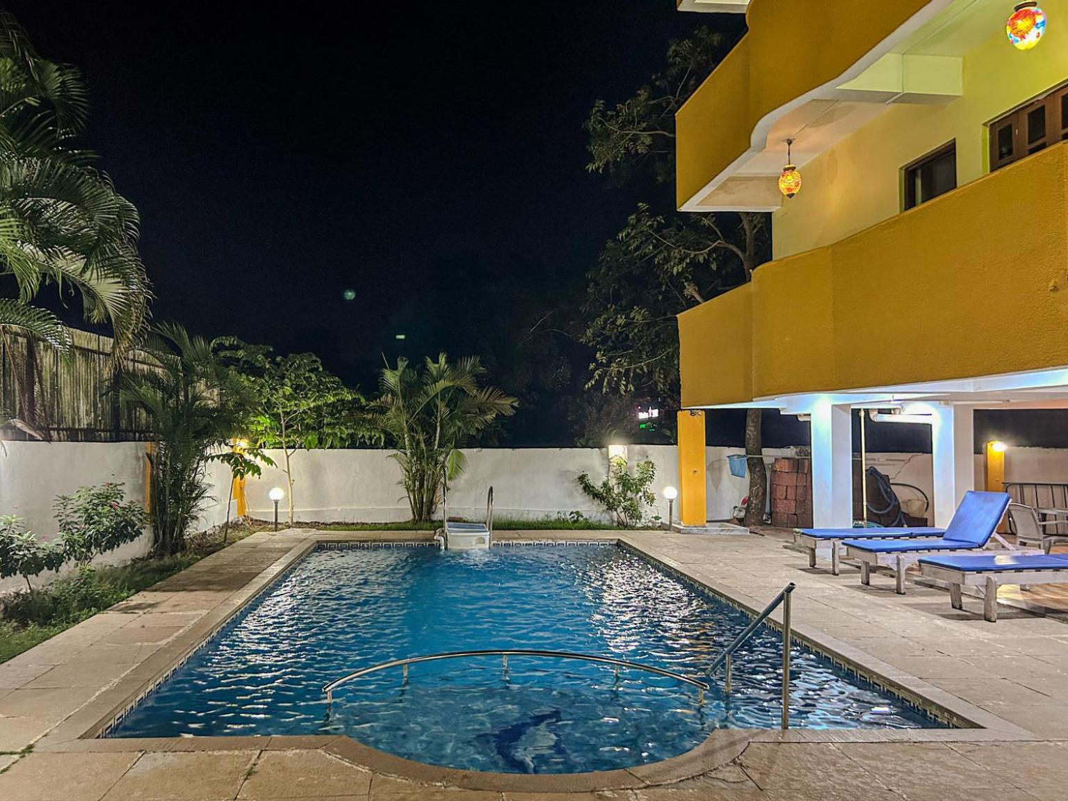 מלון אנג'ונה La Costa Residency מראה חיצוני תמונה